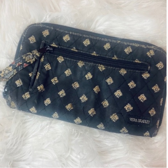 Vera Bradley Handbags - Vintage Vera Bradley Minimalist Compact Lightweight Zip-Around Womens Wallet